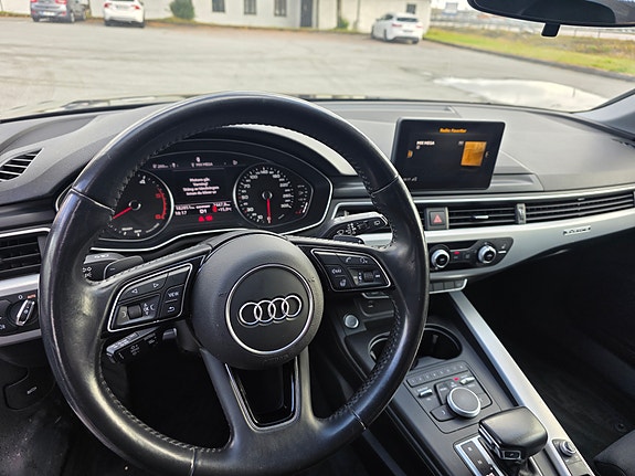Audi A4 7 of 9
