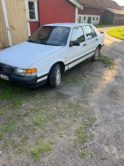 Saab 9000 2 of 6
