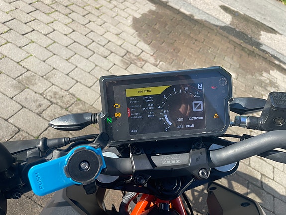 KTM 125 duke 4 of 5