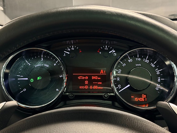 Peugeot 3008 16 of 22