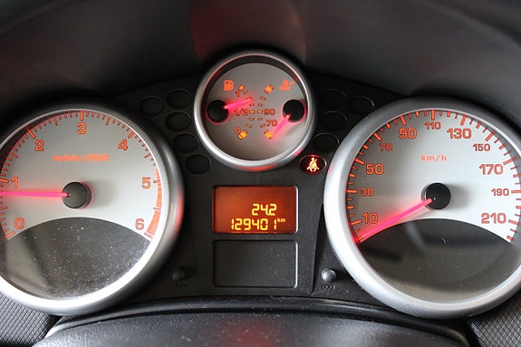 Peugeot 207 7 of 15