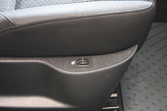 Peugeot 207 13 of 15