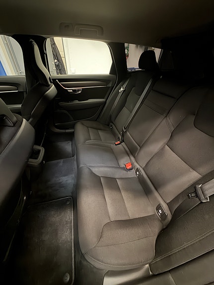 Volvo V90 Cross Country 10 of 11