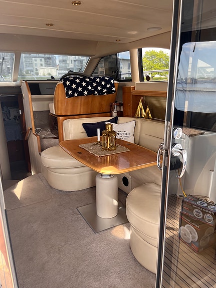Höstpris! Mycket fin Princess 40 flybridge 4 of 10
