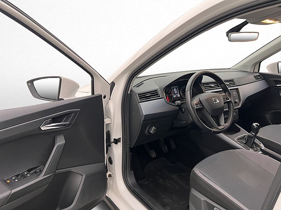 Seat Arona 9 of 27