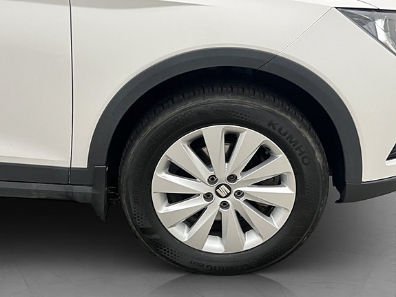 Seat Arona 26 of 27