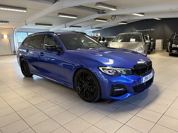 BMW 320d 2 of 16