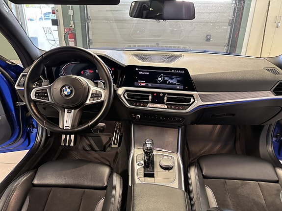 BMW 320d 5 of 16