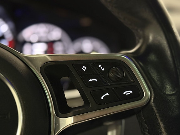 Porsche Cayenne S 30 of 30