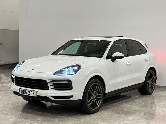 Porsche Cayenne S 4 of 30