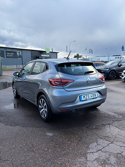 Renault Clio 4 of 10