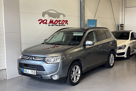 Mitsubishi Outlander 2 of 22