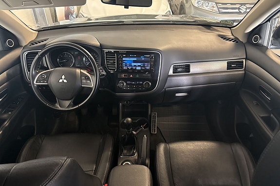 Mitsubishi Outlander 15 of 22