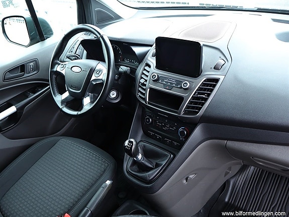 Ford Transit Connect 7 of 27
