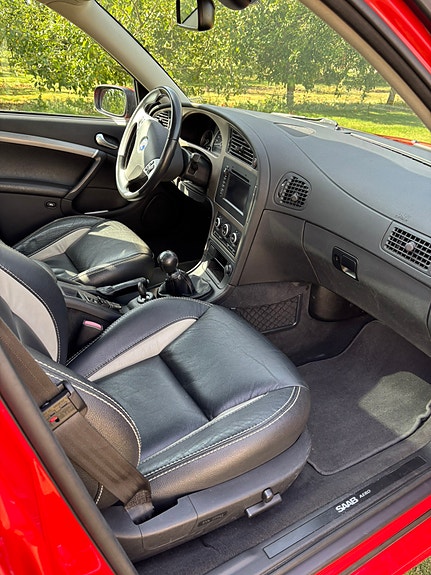 Saab 9-5 7 of 10
