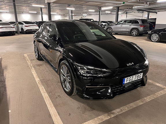 Kia EV6 9 of 12