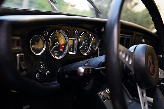MG MGB 4 of 9