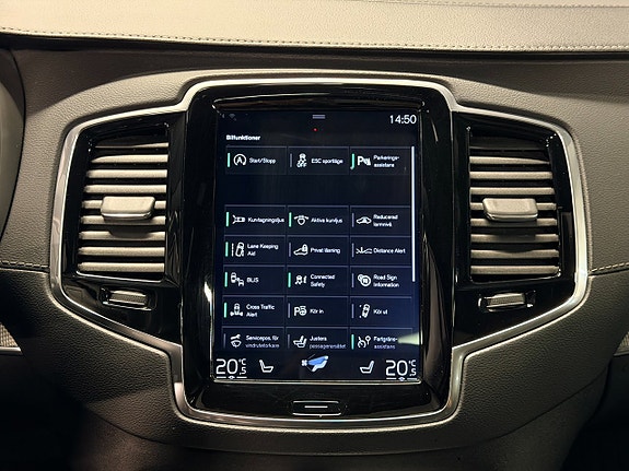 Volvo XC90 21 of 30