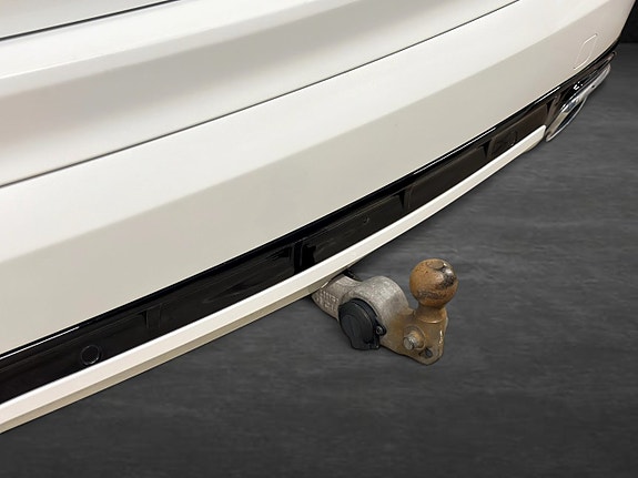 Volvo XC90 12 of 30
