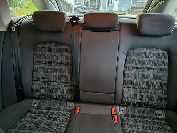 Audi A4 4 of 8