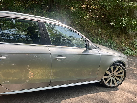 Audi A4 3 of 11