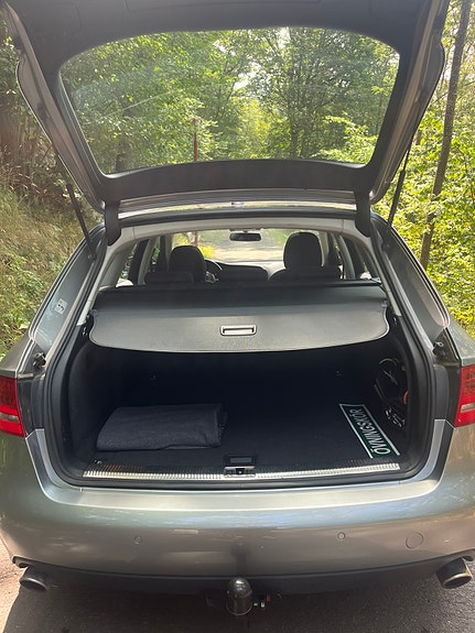 Audi A4 5 of 11