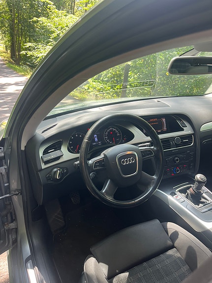 Audi A4 9 of 11