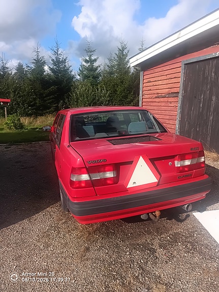 Volvo 940 2 of 7