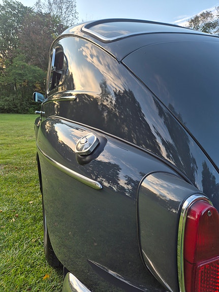 Volvo PV544 2 of 24