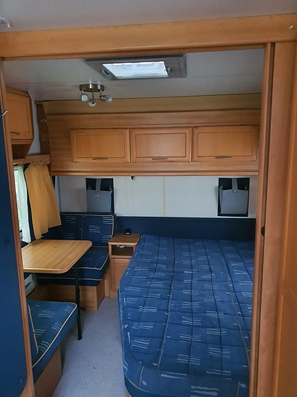 Knaus Azur Royale 560 TL 2 of 6