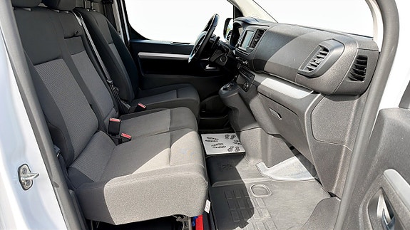 Peugeot Expert 3 of 10