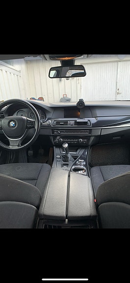 BMW 520d 3 of 3
