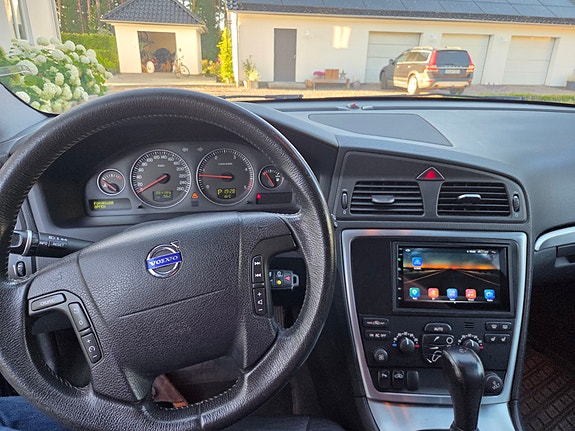 Volvo XC70 6 of 7