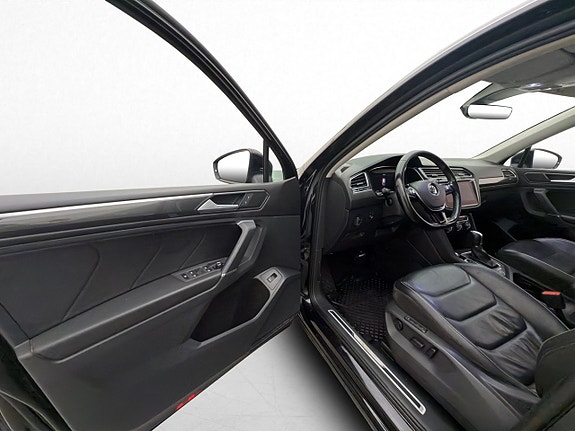 Volkswagen Tiguan Allspace 11 of 30