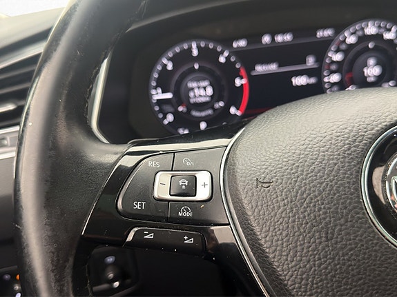 Volkswagen Tiguan Allspace 20 of 30
