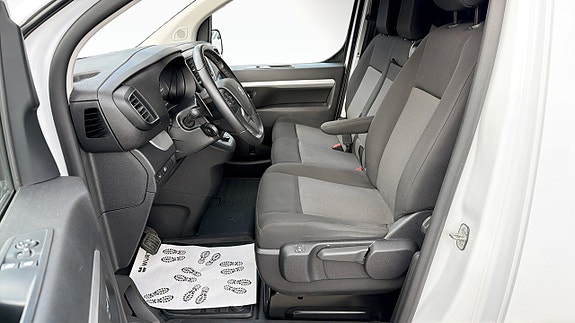 Peugeot Expert 5 of 10
