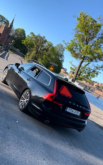 Volvo V90 3 of 9