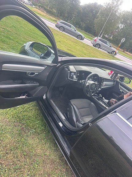 Volvo V90 12 of 13