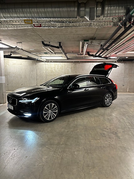 Volvo V90 7 of 9