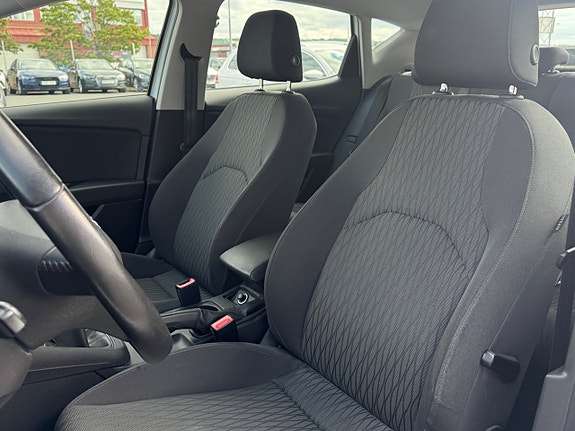 Seat Leon 10 of 15