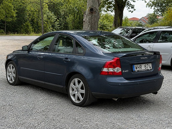 Volvo S40 4 of 17