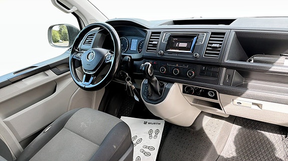 Volkswagen Transporter 4 of 10