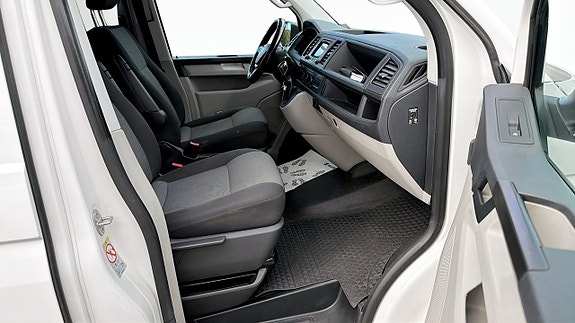 Volkswagen Transporter 3 of 10