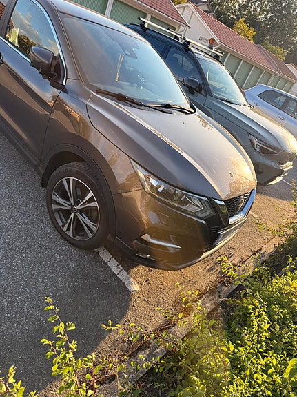 Nissan Qashqai 4 of 12