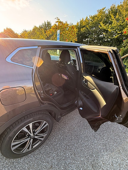 Nissan Qashqai 9 of 12