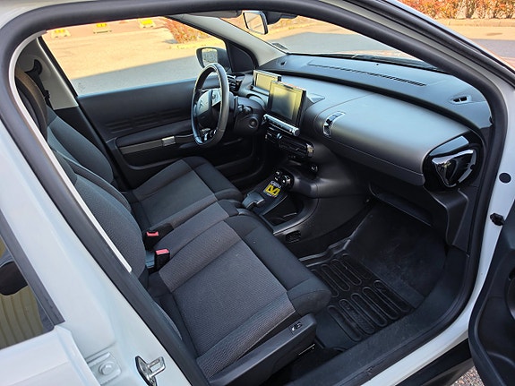 Citroen C4 Cactus 16 of 25