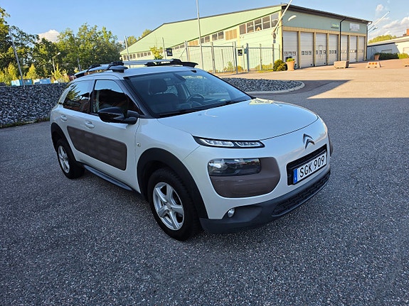 Citroen C4 Cactus 2 of 25