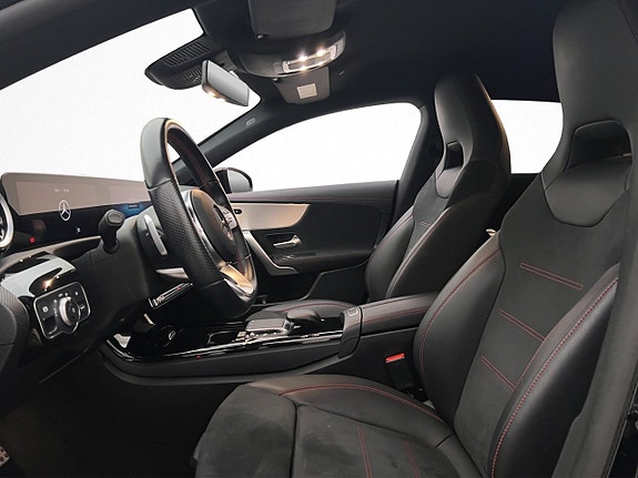 Mercedes-Benz CLA200 9 of 26