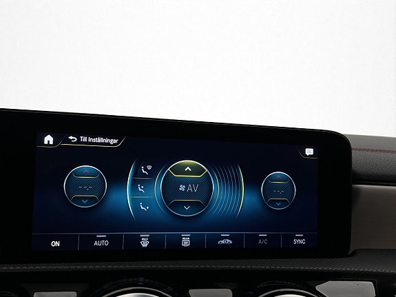 Mercedes-Benz CLA200 18 of 26