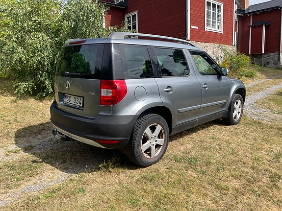 Skoda Yeti 3 of 10